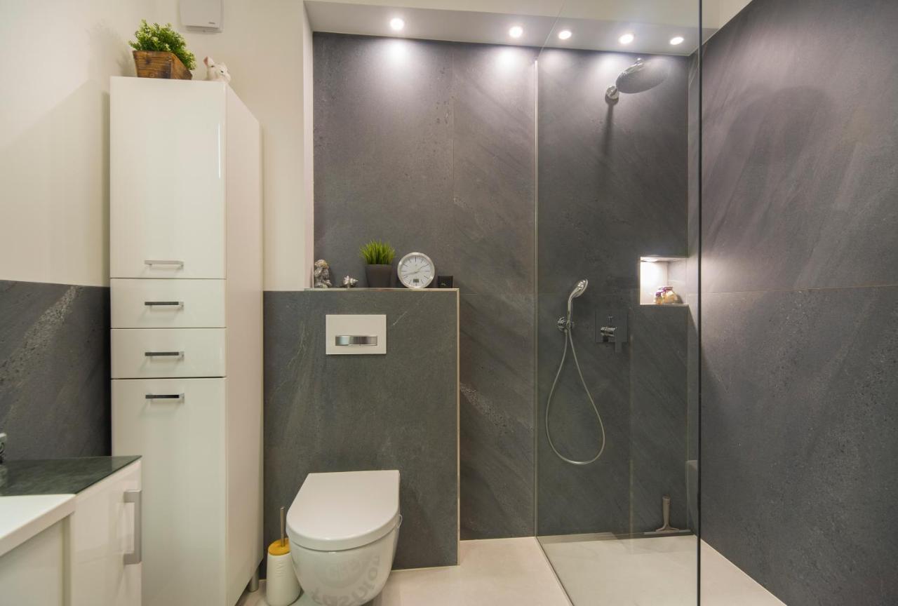Apartment Marica พูลา ภายนอก รูปภาพ
